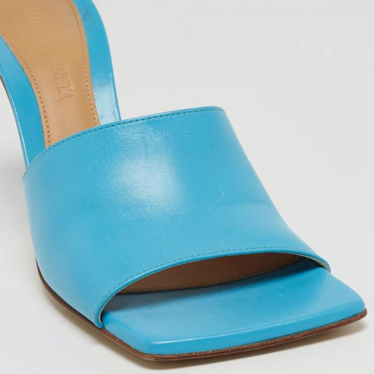 Pre Owned Bottega Veneta Blue Leather Stretch Slide Sandals Size 36
