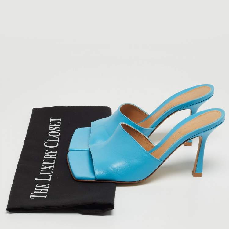 Pre Owned Bottega Veneta Blue Leather Stretch Slide Sandals Size 36
