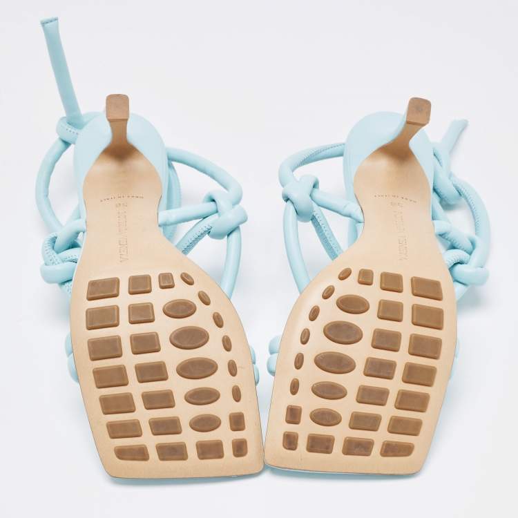 مملوكة مسبقًا Bottega Veneta Blue Knotted Leather Ankle Strap Sandals Size 36
