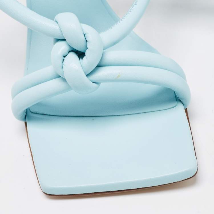 مملوكة مسبقًا Bottega Veneta Blue Knotted Leather Ankle Strap Sandals Size 36