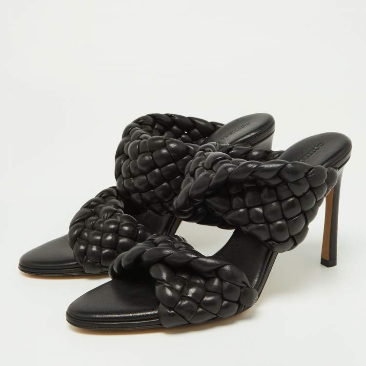 Pre Owned Bottega Veneta Black Braided Leather Slide Sandals Size 38
