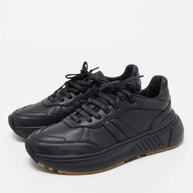 Pre Owned Bottega Veneta Black Leather Low Top Lace Up Sneakers Size 38.5