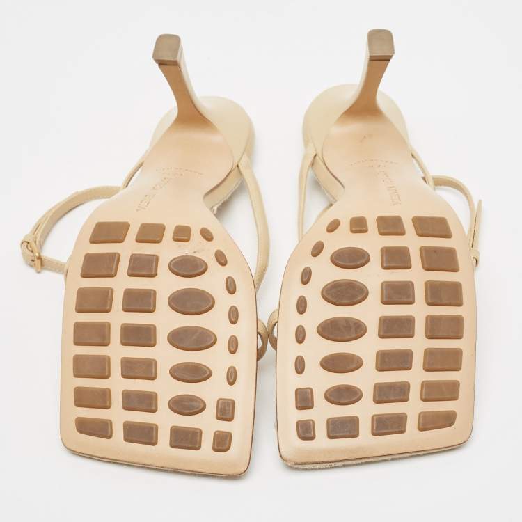 Pre Owned Bottega Veneta Cream Leather Stretch Ankle Strap Sandals Size 37.5