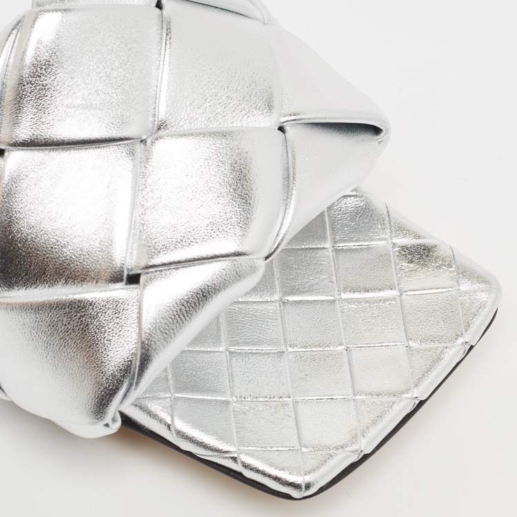 Pre Owned Bottega Veneta Silver Intrecciato Leather Lido Flat Slides Size 38