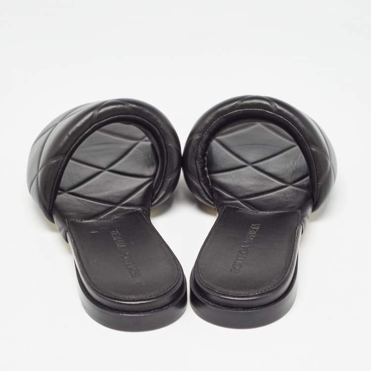 Pre Owned Bottega Veneta Black Leather Lido Flat Slides Size 36