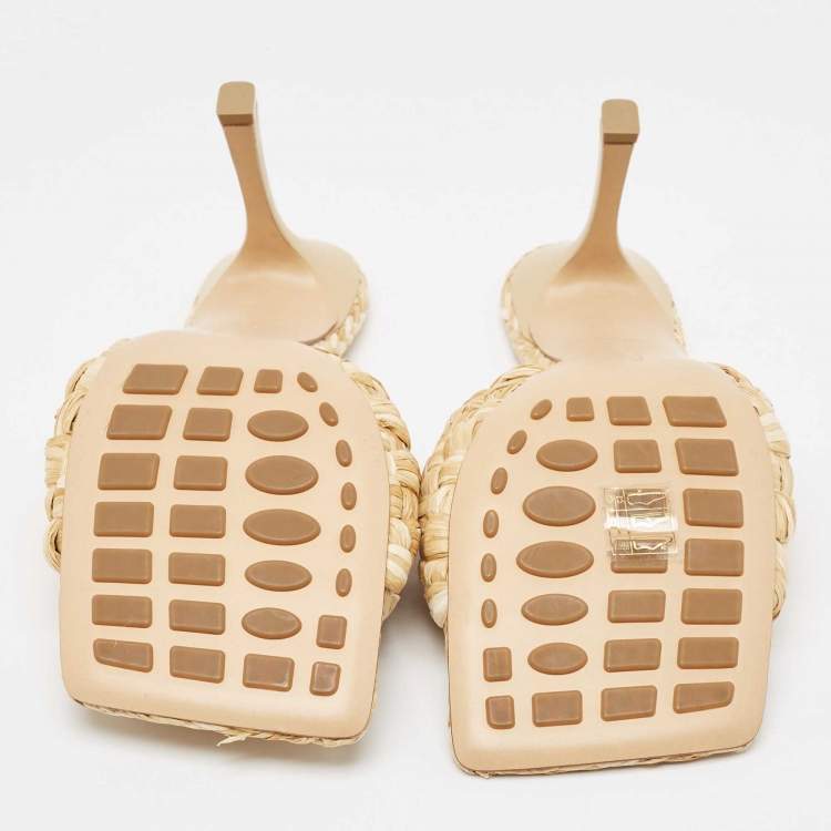مملوكة مسبقًا Bottega Veneta Beige Raffia Lido Slide Sandals Size 41