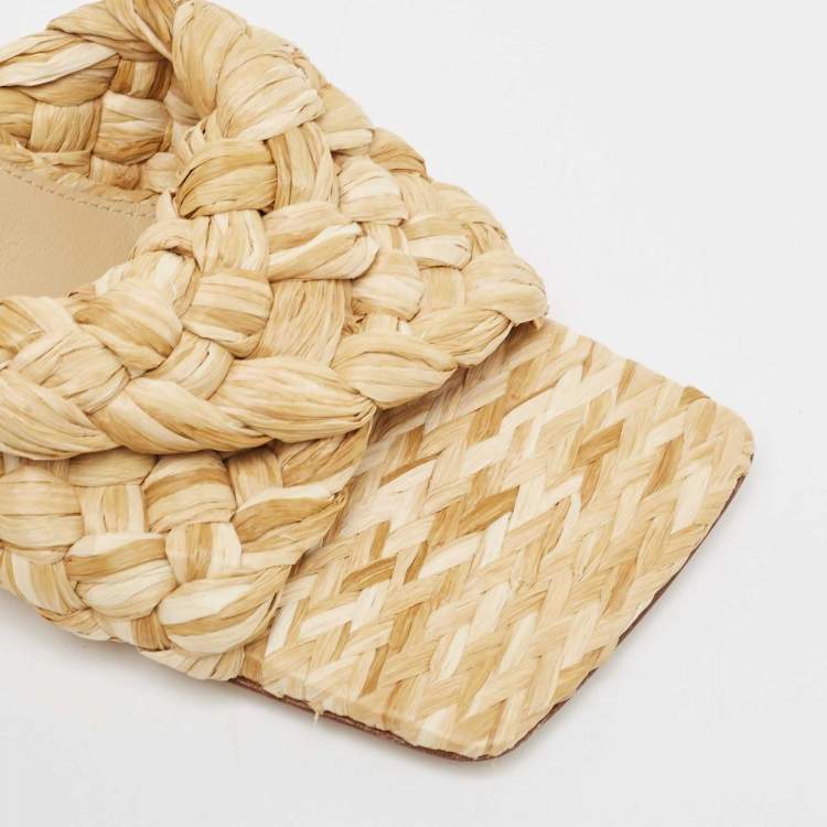 مملوكة مسبقًا Bottega Veneta Beige Raffia Lido Slide Sandals Size 41