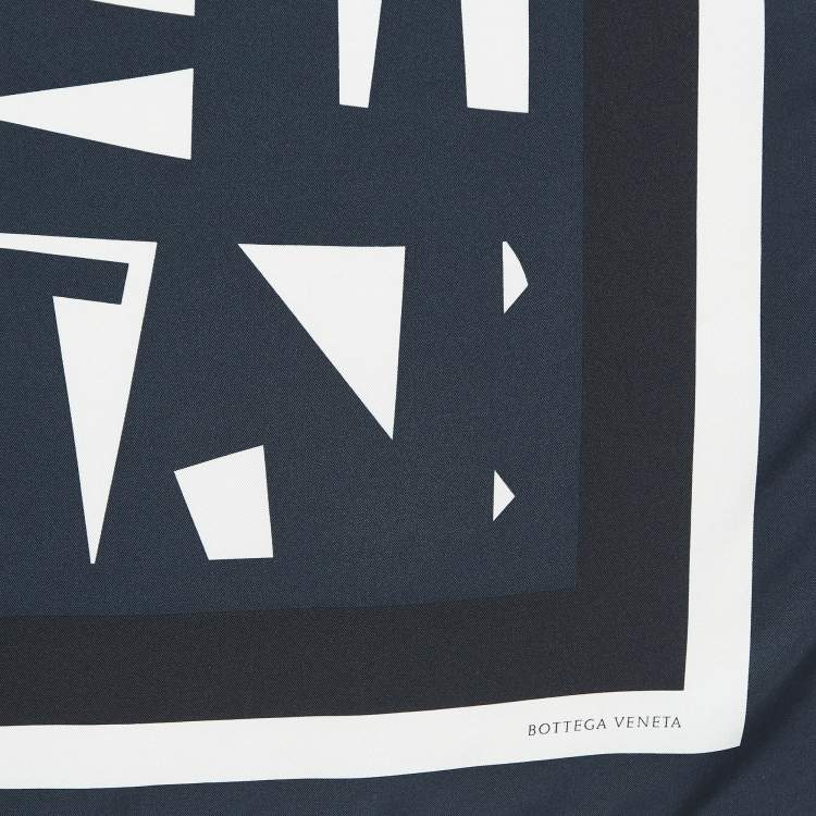 Pre Owned Bottega Veneta Blue Geometric Print Silk Square Scarf 