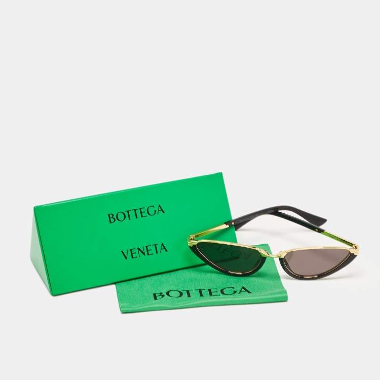 Pre Owned Bottega Veneta Black/Gold BV1346S Classic Cat Eye Sunglasses