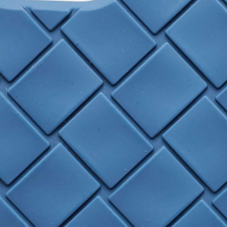 Pre Owned Bottega Veneta Blue Intrecciato Rubber iPhone 16 Pro Max Case