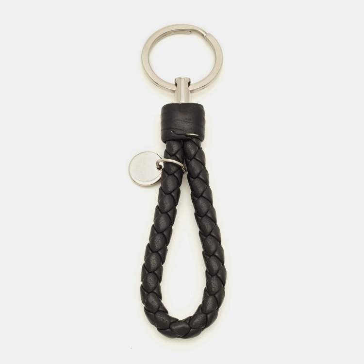 مملوكة مسبقًا سلسلة مفاتيح بوتيغا فينيتا جلد إنتريشياتو أسود