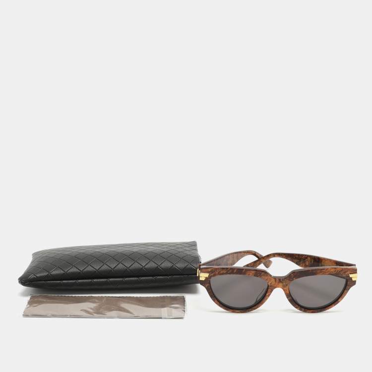 Pre Owned Bottega Veneta Black/Brown Acetate BV1035S-006 Cat-Eye Sunglasses