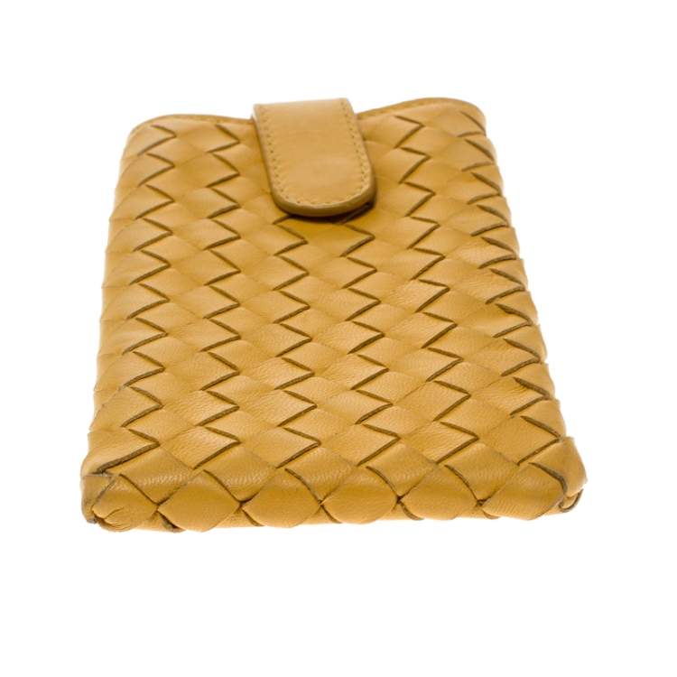 Pre Owned Bottega Veneta Yellow Intrecciato Leather Phone Case