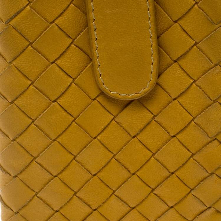 Pre Owned Bottega Veneta Yellow Intrecciato Leather Phone Case
