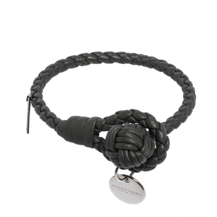 مملوكة مسبقًا Bottega Veneta Grey Intrecciato Nappa Leather Knot Bracelet S