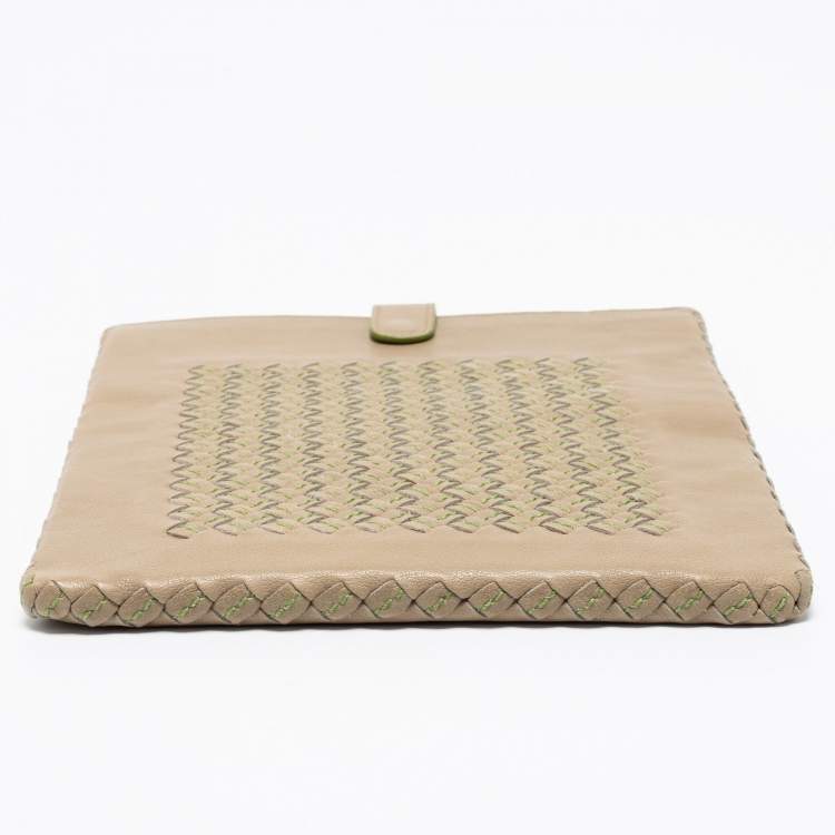 Pre Owned Bottega Veneta Beige/Green Intrecciato Leather iPad Case