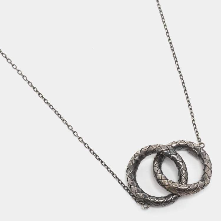 Pre Owned Bottega Veneta Intrecciato Double Circle Sterling Silver Pendant Necklace