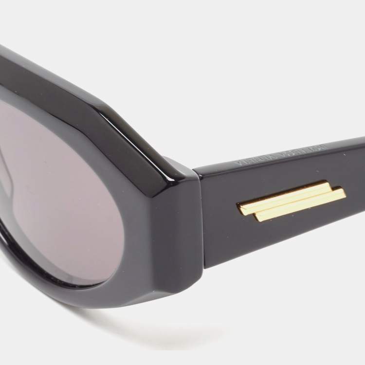 Pre Owned Bottega Veneta Black BV1031S Oval Sunglasses