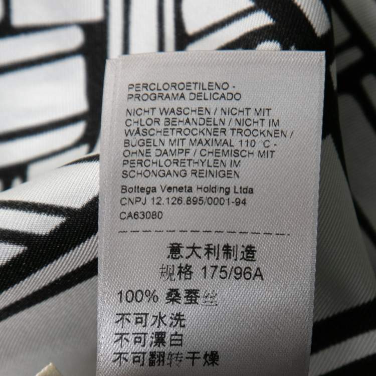 Pre Owned Bottega Veneta Monochrome Printed Silk Wrap Over Top M