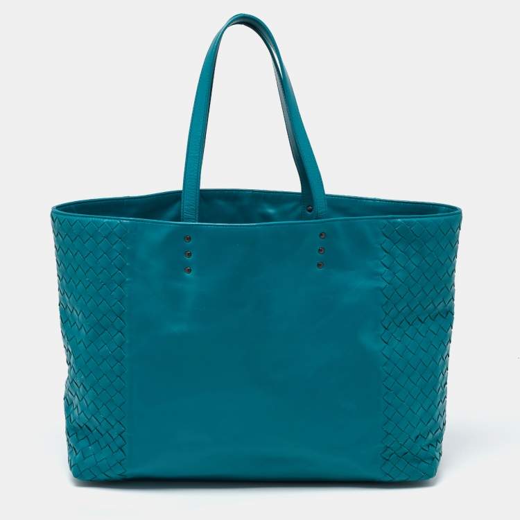 Pre Owned Bottega Veneta Green Intrecciato Leather Open Tote