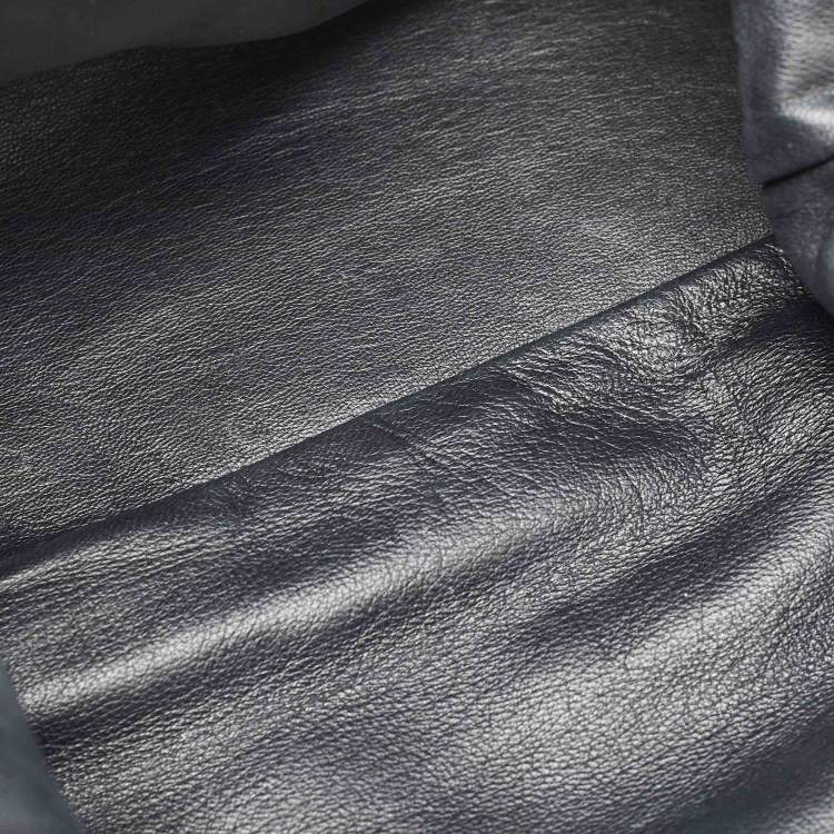 مملوكة مسبقًا Bottega Veneta Black Intrecciato Leather Classic Pouch