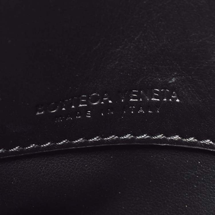 Pre Owned Bottega Veneta Black Intrecciato Leather Prism Wristlet Pouch 