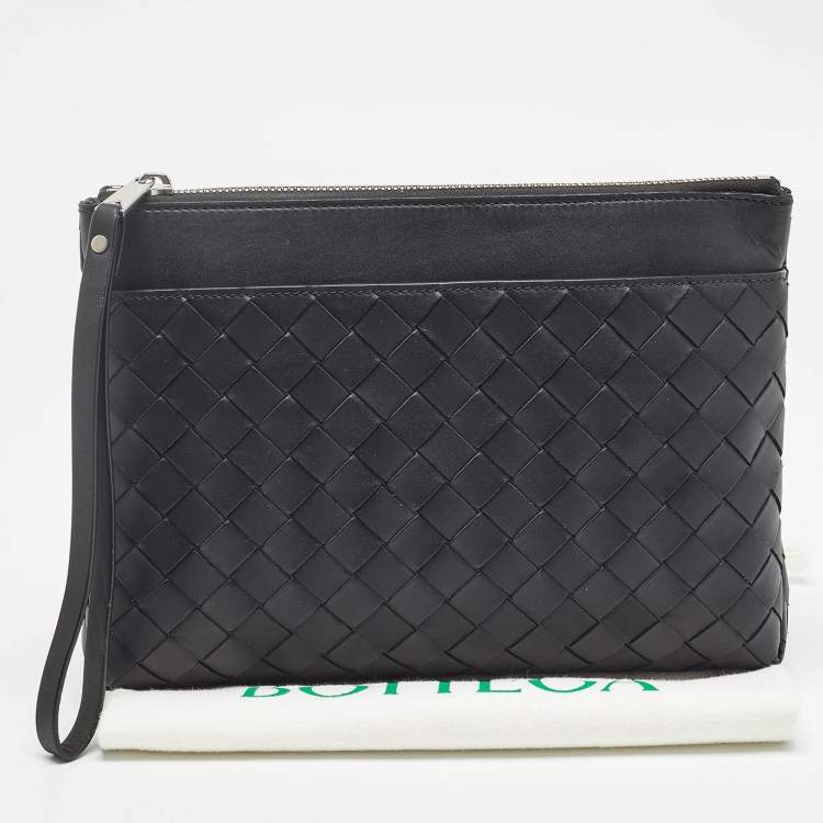 Pre Owned Bottega Veneta Black Intrecciato Leather Prism Wristlet Pouch 