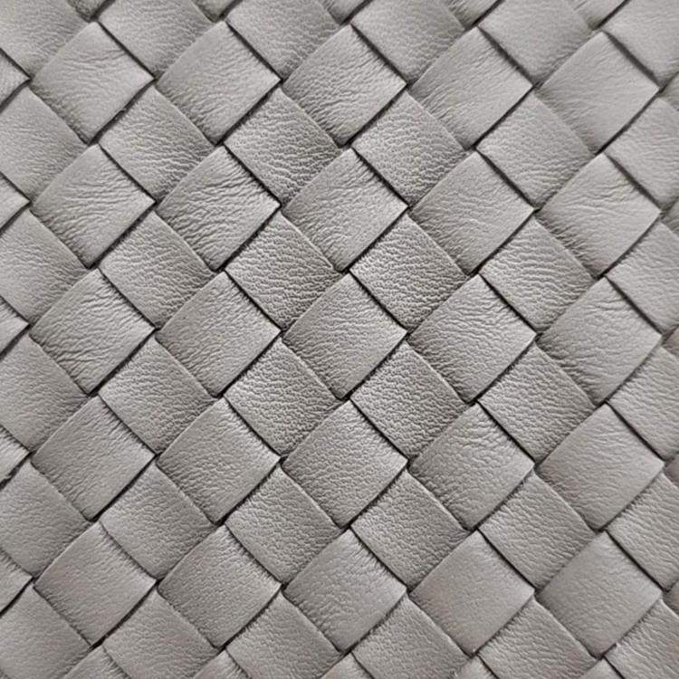 Pre Owned Bottega Veneta Beige Intrecciato Leather Pouch