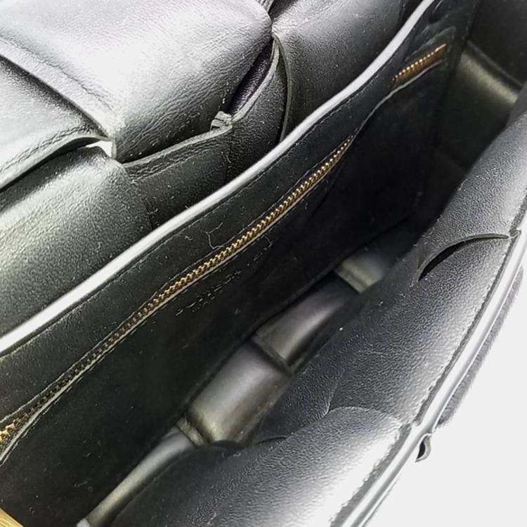 Pre Owned Bottega Veneta Black Leather Padded Cassette Chain Shoulder Bag