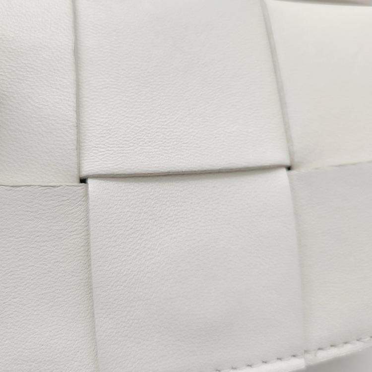 Pre Owned Bottega Veneta  White Lambskin Intrecciato Cassette Crossbody Bag 