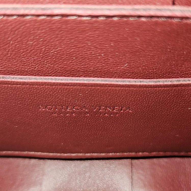 Pre Owned Bottega Veneta Burgundy Maxi Intrecciato Cassette Crossbody Bag