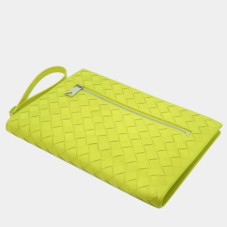 Pre Owned Bottega Veneta Green Intrecciato Leather Clutch