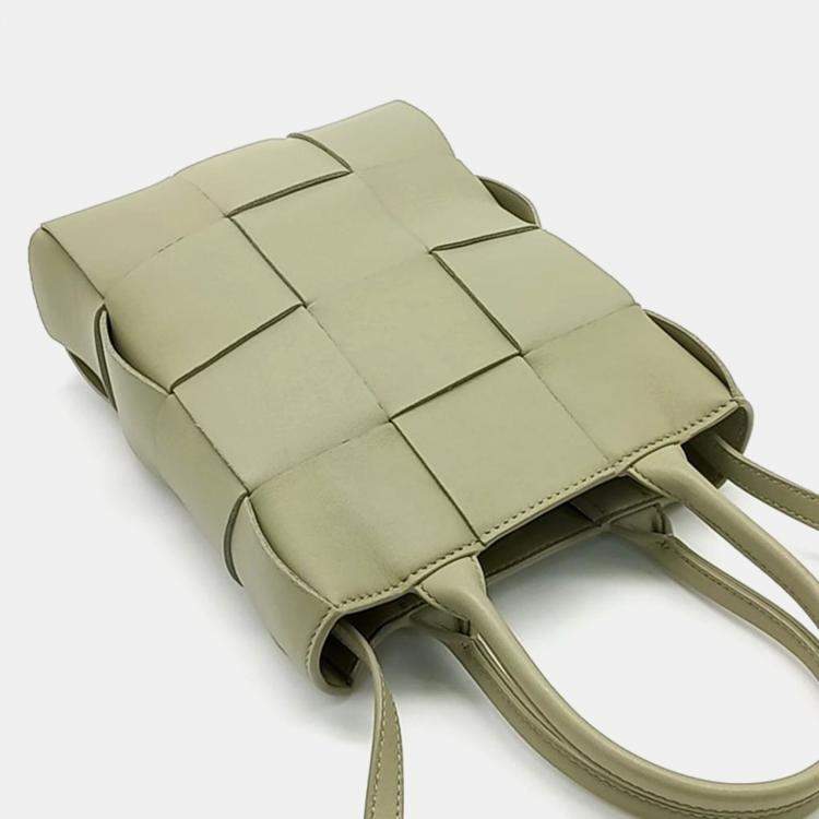 Pre Owned Bottega Veneta Green Leather Mini Cassette Tote Bag