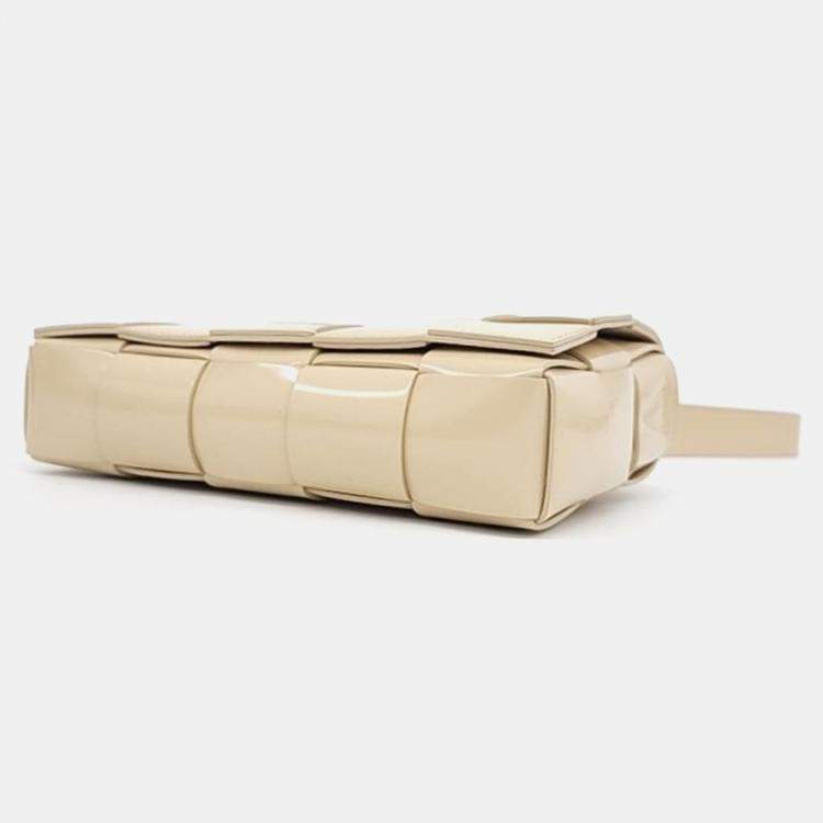 Pre Owned Bottega Veneta Beige Leather Cassette Shoulder Bag