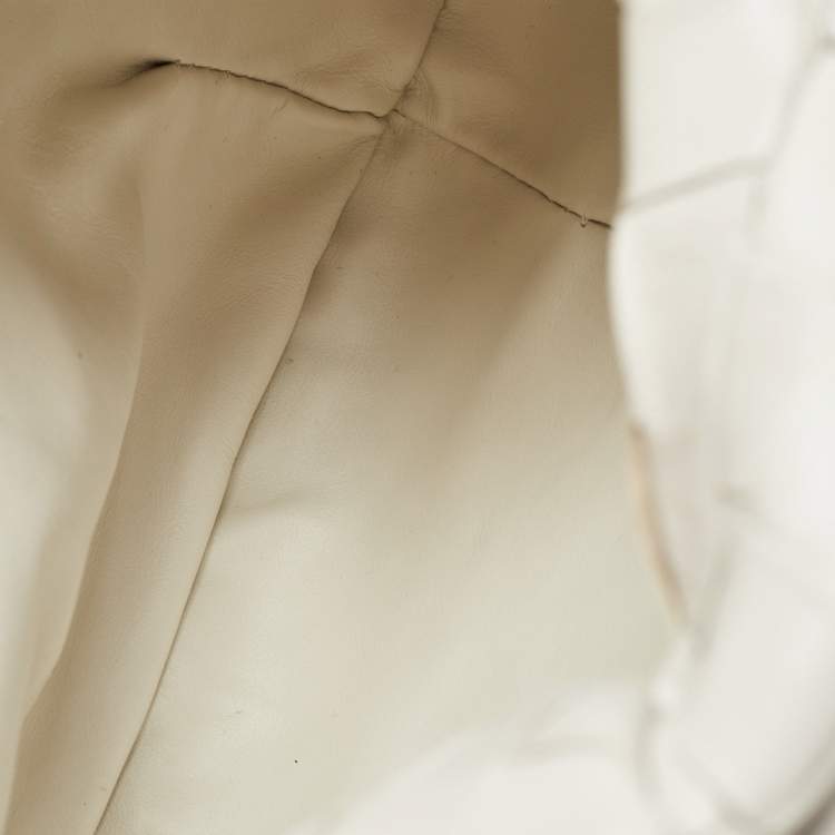 Pre Owned Bottega Veneta White Intrecciato Leather Mini BV Jodie Hobo