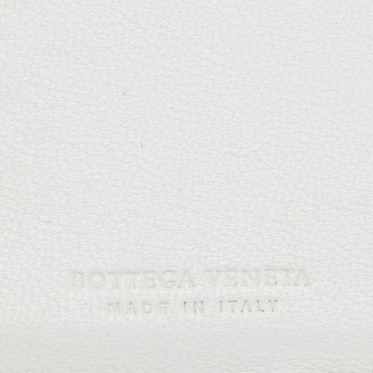 Pre Owned Bottega Veneta Off White Intrecciato Leather Compact Wallet