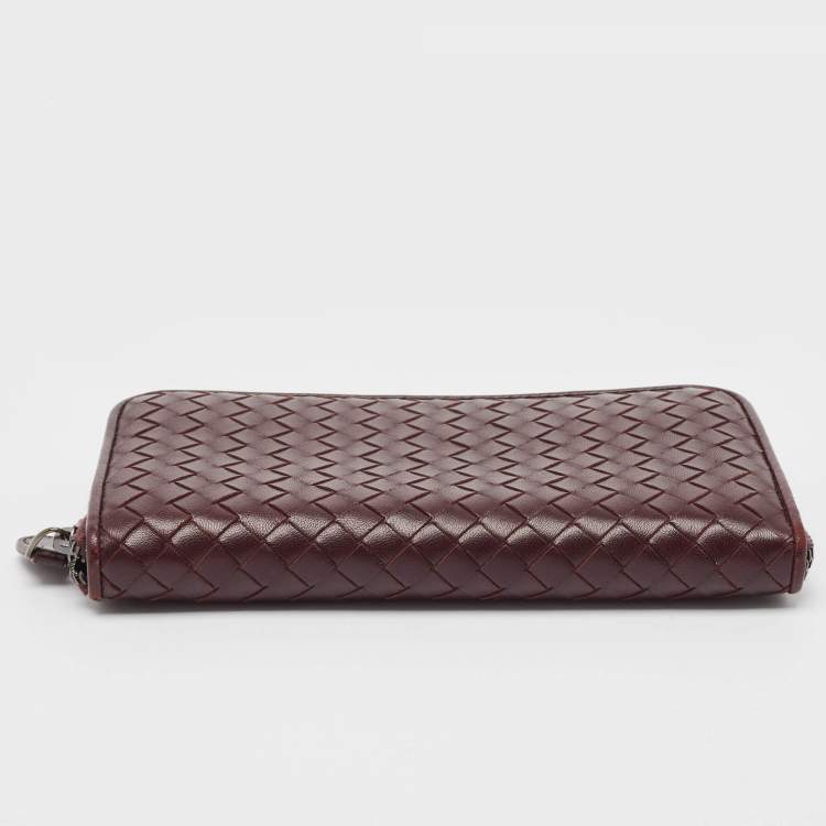 Pre Owned Bottega Veneta Burgundy Intrecciato Leather Zip Around Wallet