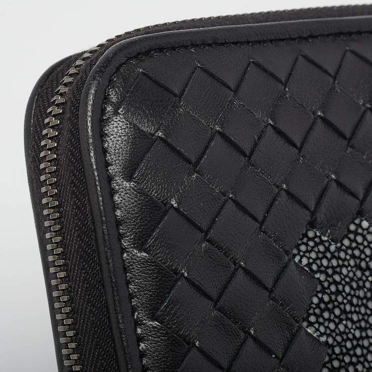 Pre Owned Bottega Veneta Black/Grey Intrecciato Leather and Stingray Zip Around Wallet