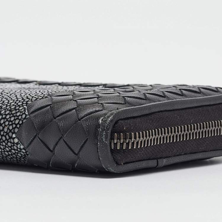 Pre Owned Bottega Veneta Black/Grey Intrecciato Leather and Stingray Zip Around Wallet