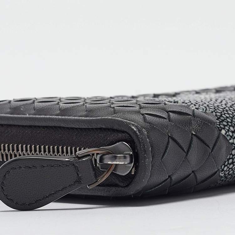 Pre Owned Bottega Veneta Black/Grey Intrecciato Leather and Stingray Zip Around Wallet