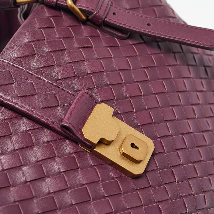 Pre Owned Bottega Veneta Plum Intrecciato Leather Medium Roma Tote
