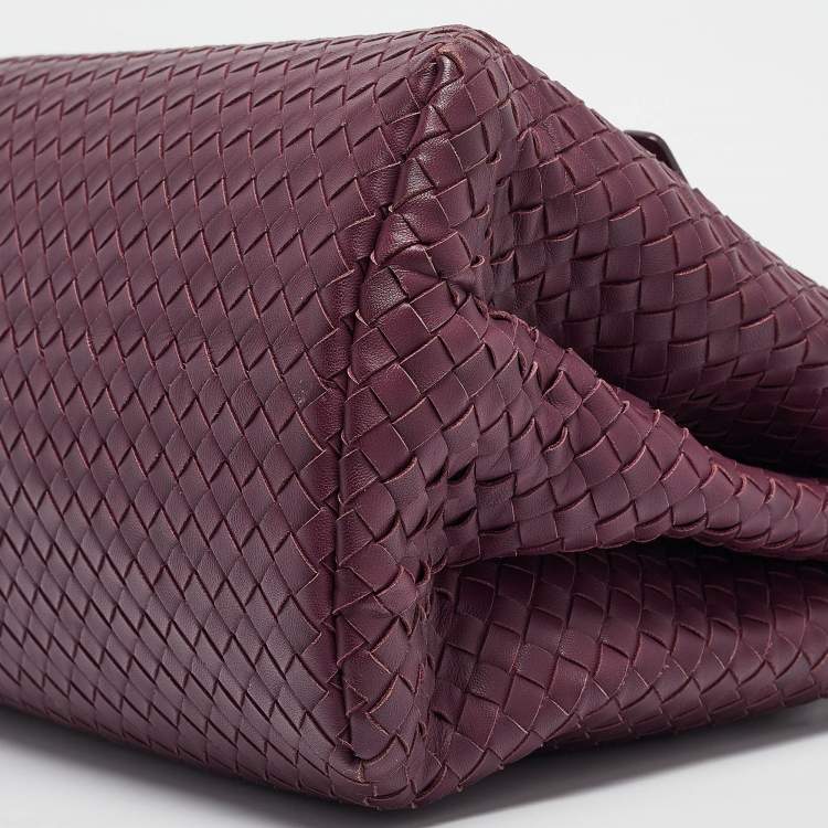 Pre Owned Bottega Veneta Plum Intrecciato Leather Medium Roma Tote