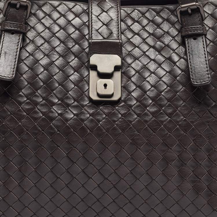 مملوكة مسبقًا Bottega Veneta Dark Brown Intrecciato Leather Medium Roma Tote