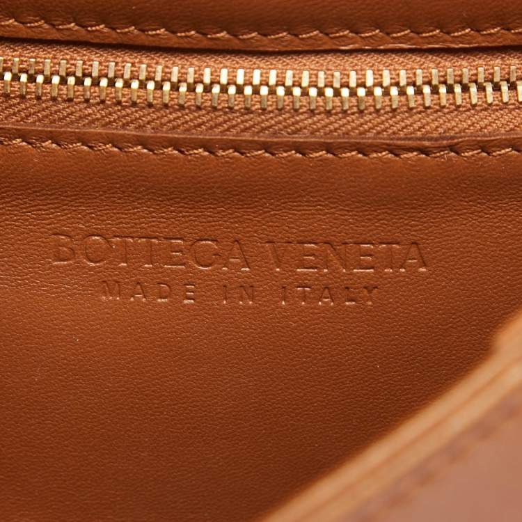 Pre Owned Bottega Veneta Brown Intrecciato Leather Cassette Shoulder Bag