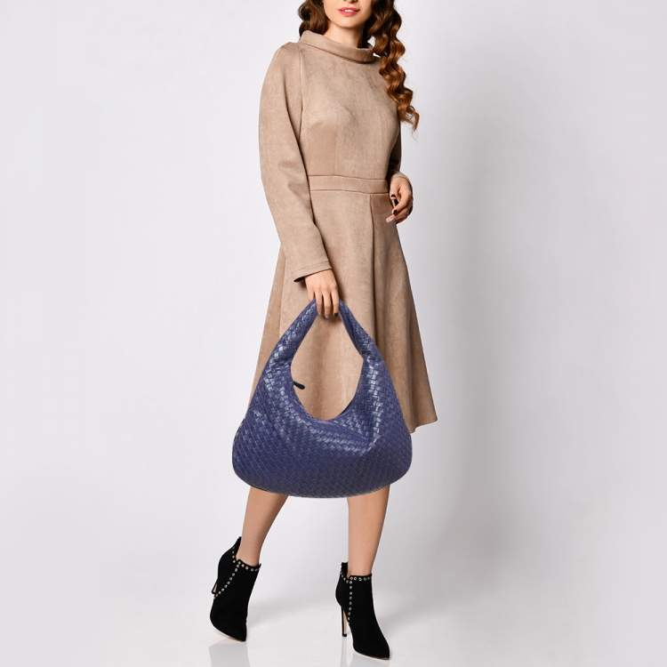 Pre Owned Bottega Veneta Blue Intrecciato Leather Small Veneta Hobo