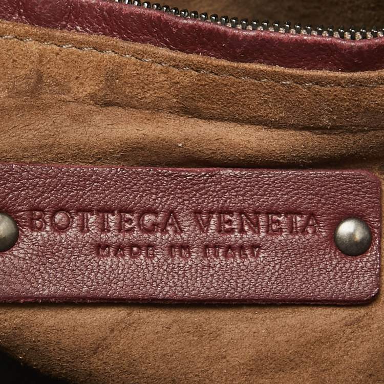 Pre Owned Bottega Veneta Dark Red Intrecciato Leather Nodini Crossbody Bag