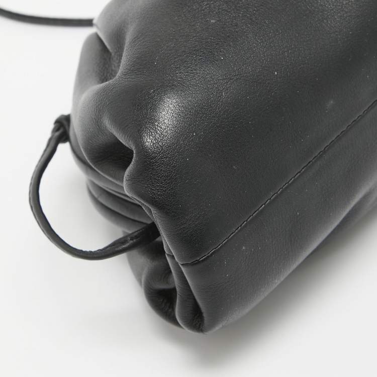 Pre Owned Bottega Veneta Black Leather Mini The Pouch Bag