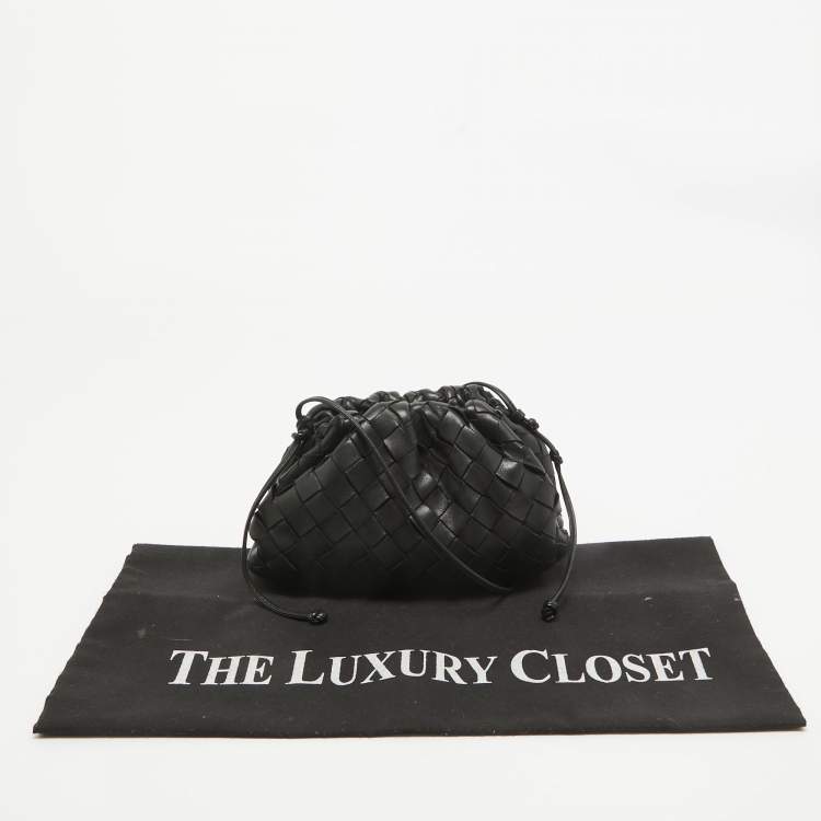 Pre Owned Bottega Veneta Black Intrecciato Leather Mini The Pouch Bag