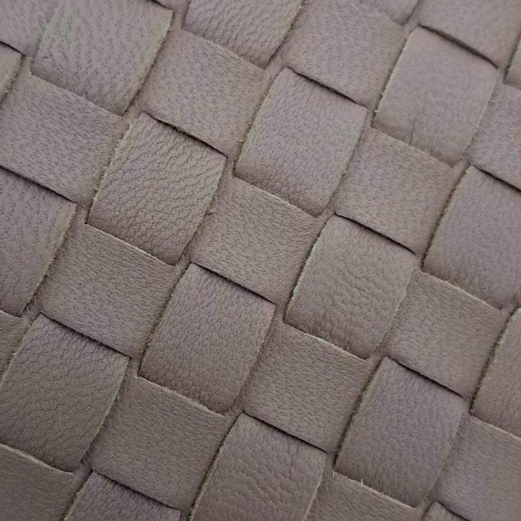 Pre Owned Bottega Veneta Mesh Chain Shoulder Bag