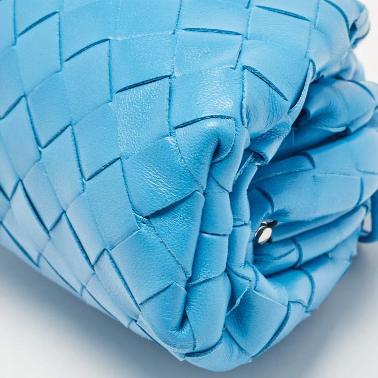 Pre Owned Bottega Veneta Blue Intrecciato Leather Mini The Pouch Bag